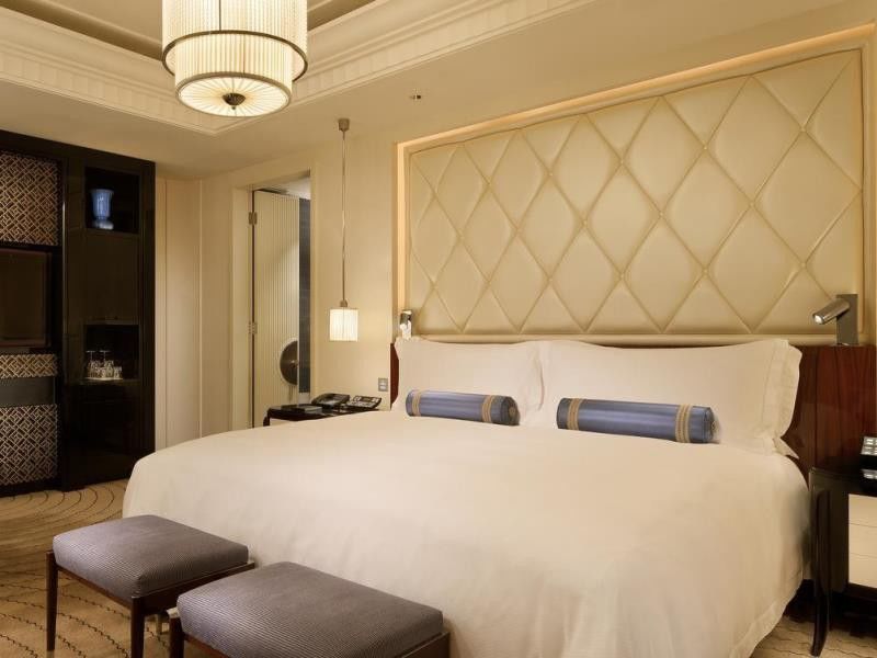 The Peninsula Hotel